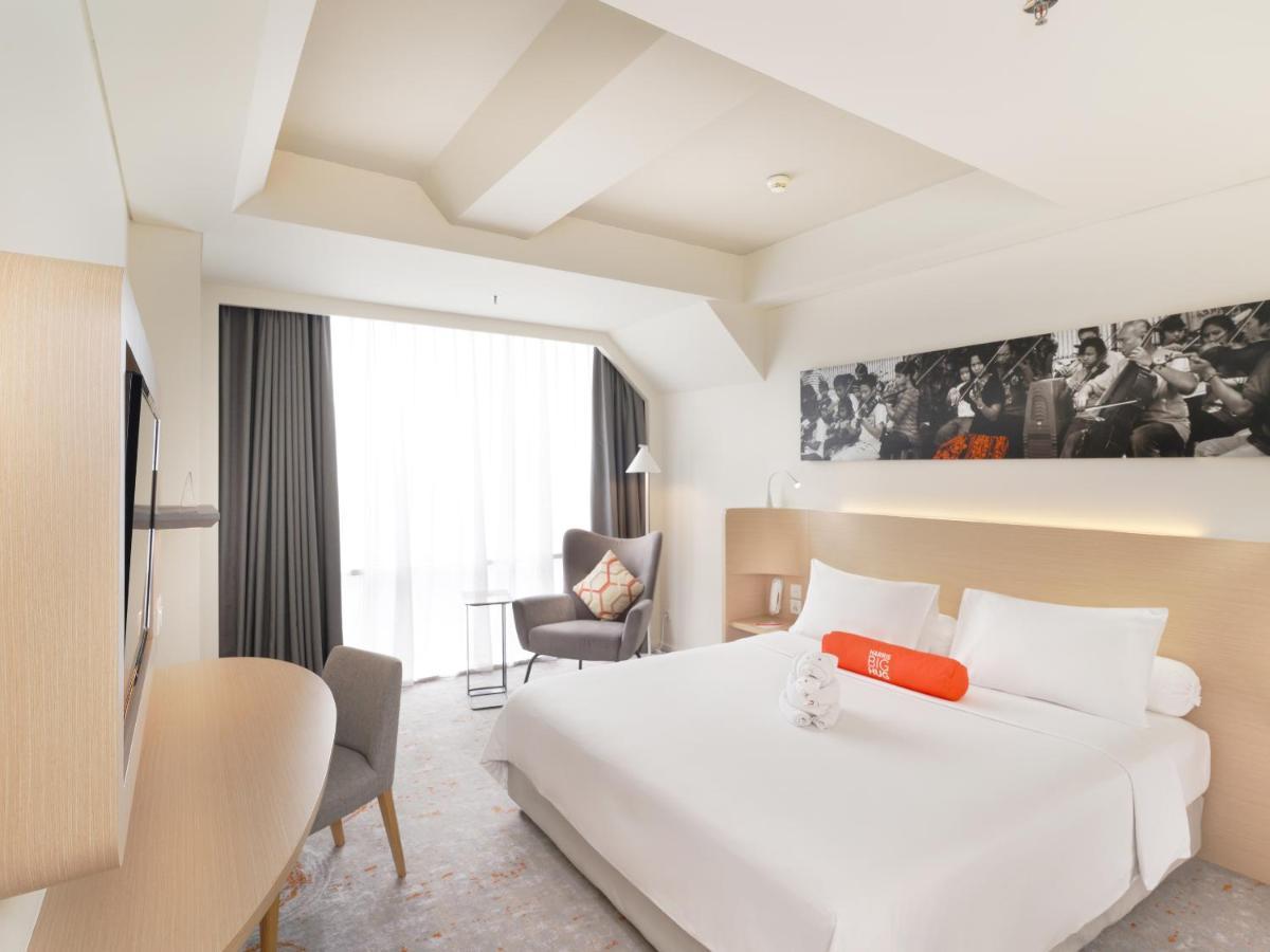 Harris Suites Fx Sudirman Джакарта Екстер'єр фото