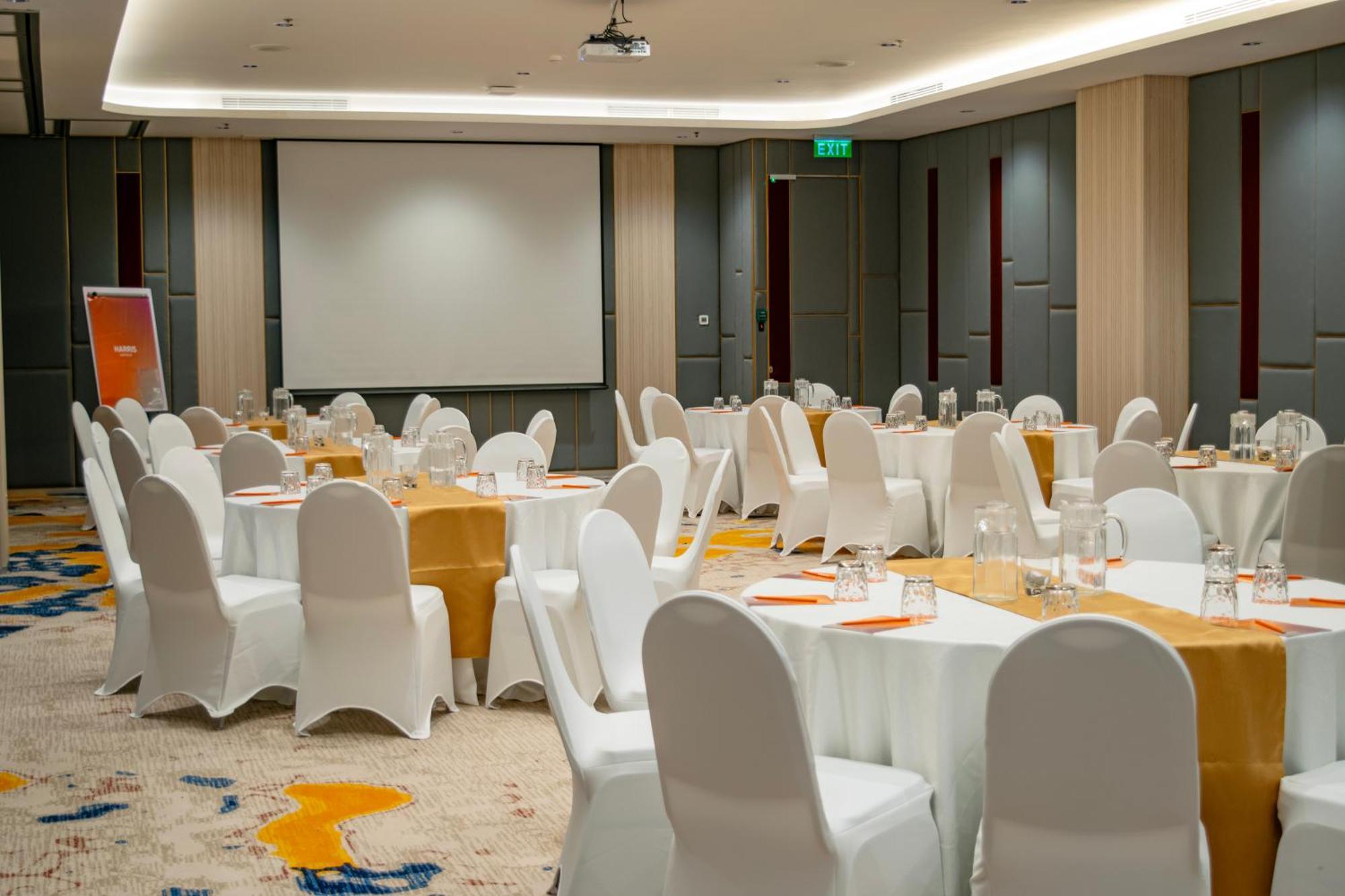 Harris Suites Fx Sudirman Джакарта Екстер'єр фото